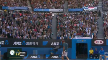 Federer'den enfes bir vuruş!