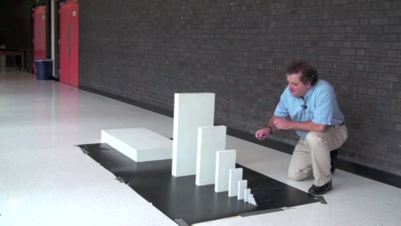 domino-skyscraper