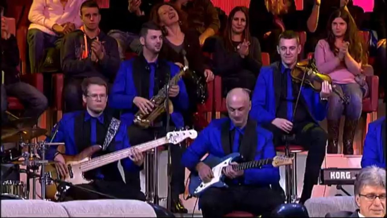 Era i Dijana - Sto se mala uobrazi - (Live) - Narod Pita - (TV Pink 2014)