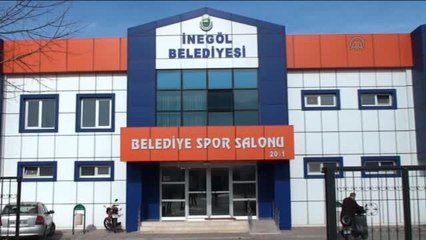 İnegöl Belediyespor'da Antrenör Çakır ile yollar ayrıldı -