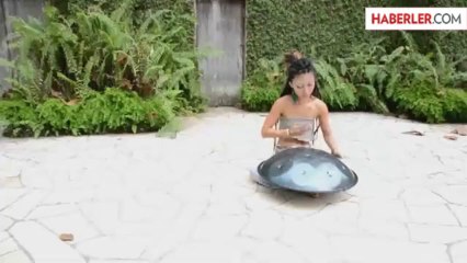 İlginç Enstrümanın Çıkardığı Gizemli Ses