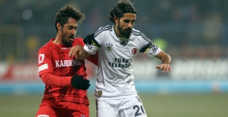 Alper Potuk'un, Omzunda Yırtıklar Var