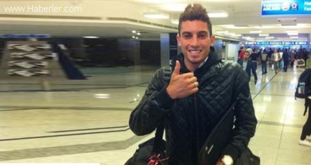 Alex Telles İstanbul'da