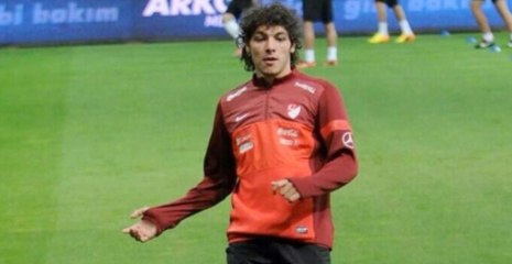 Galatasaray, Umut Gündoğan'ı KAP'a Bildirdi