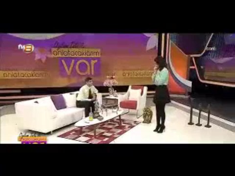 Canlı yayında bu kadarda olmaz dedirten şaka!