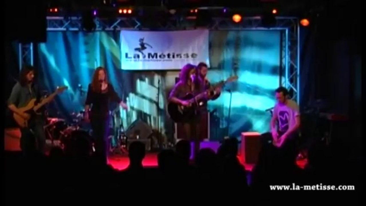 Concert MARY MAY 12éme Tremplin Ile de France La Métisse 2013(360p_H.264-AAC)