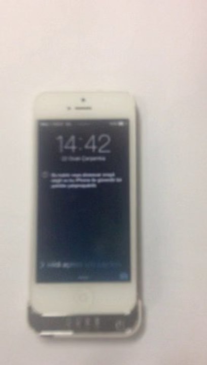 iphone 5 battery case problem