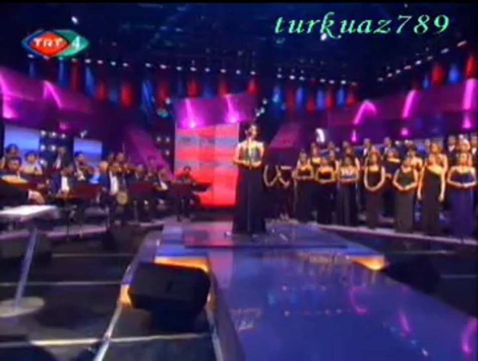 Ebru ÖZÇENGEL-Avuçlarımda Hâlâ Sıcaklığın Var İnan