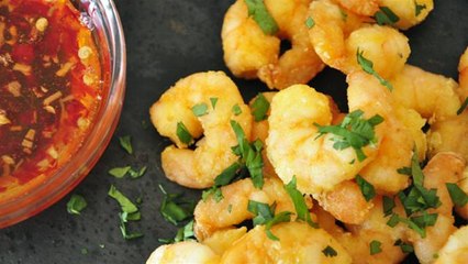 Crispy Prawns With Chilli Sauce