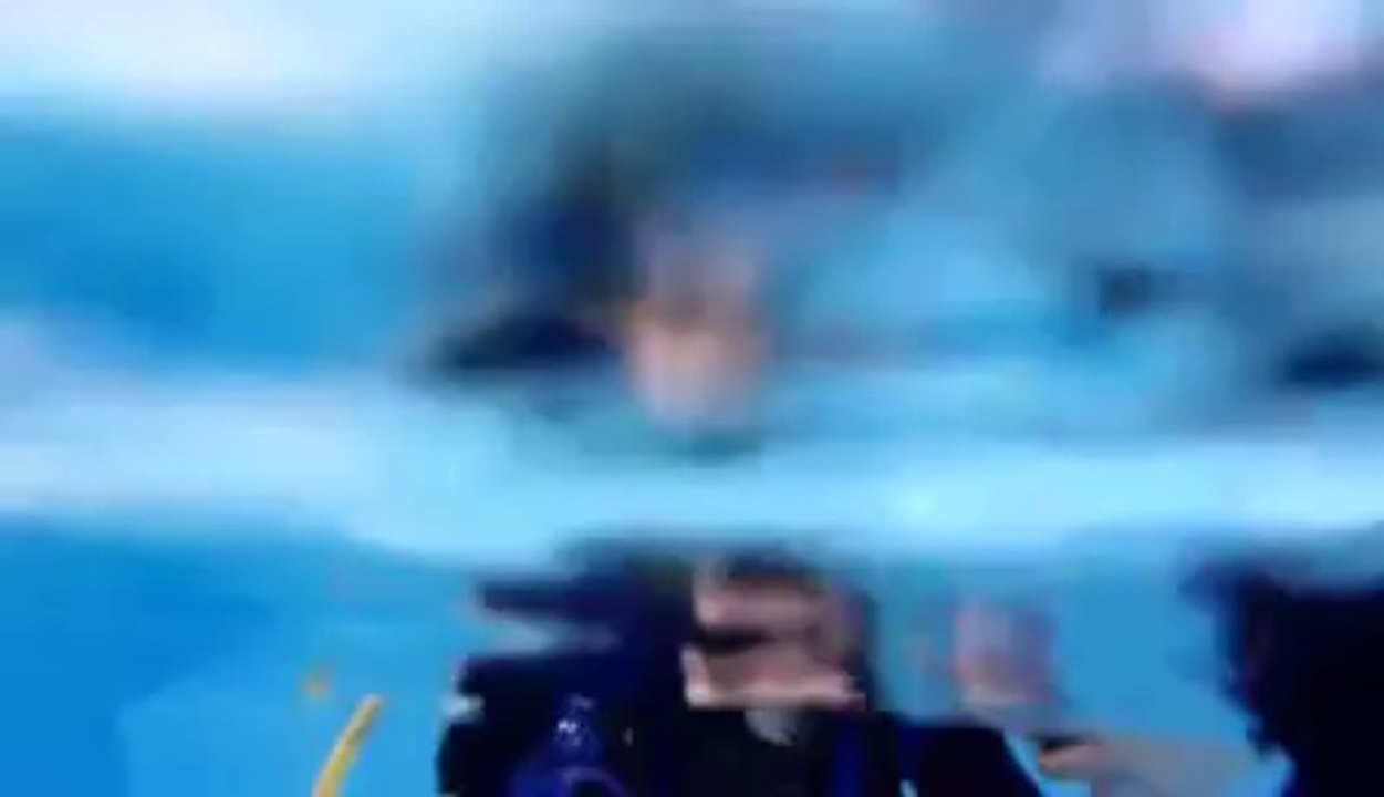 Baseny Politechniki Gdańskiej Pierwsze Nurkowanie Miłki na Małym Basenie www.argonaut.gda.pl