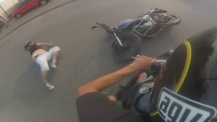 Big Motorcycle ROAD Collision! YAMAHA XJ6 Gets Smashed Into!