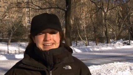 NYC wakes up to nearly foot of snow