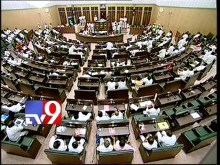 Kiran must speak like Leader of the house - Akbaruddin Owaisi