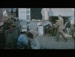 A Thousand Months / Mille mois (2003) - Trailer