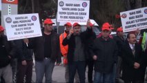 Taşeron İşçi Son Dakika Haberleri! Taşeron İşçiler Mahkeme Kararlarını Yakarak Protesto Ettiler (22 Ocak 2014)