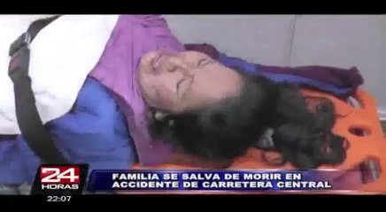 Familias salvan de milagro tras accidente en Carretera Central