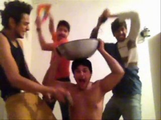 HARLEM SHAKE
