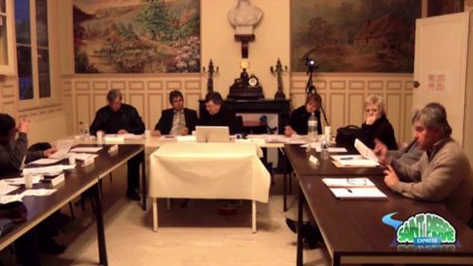 l'architecte explique pourquoi il ne faut pas passer à l'aérothermie pour la salle des fêtes