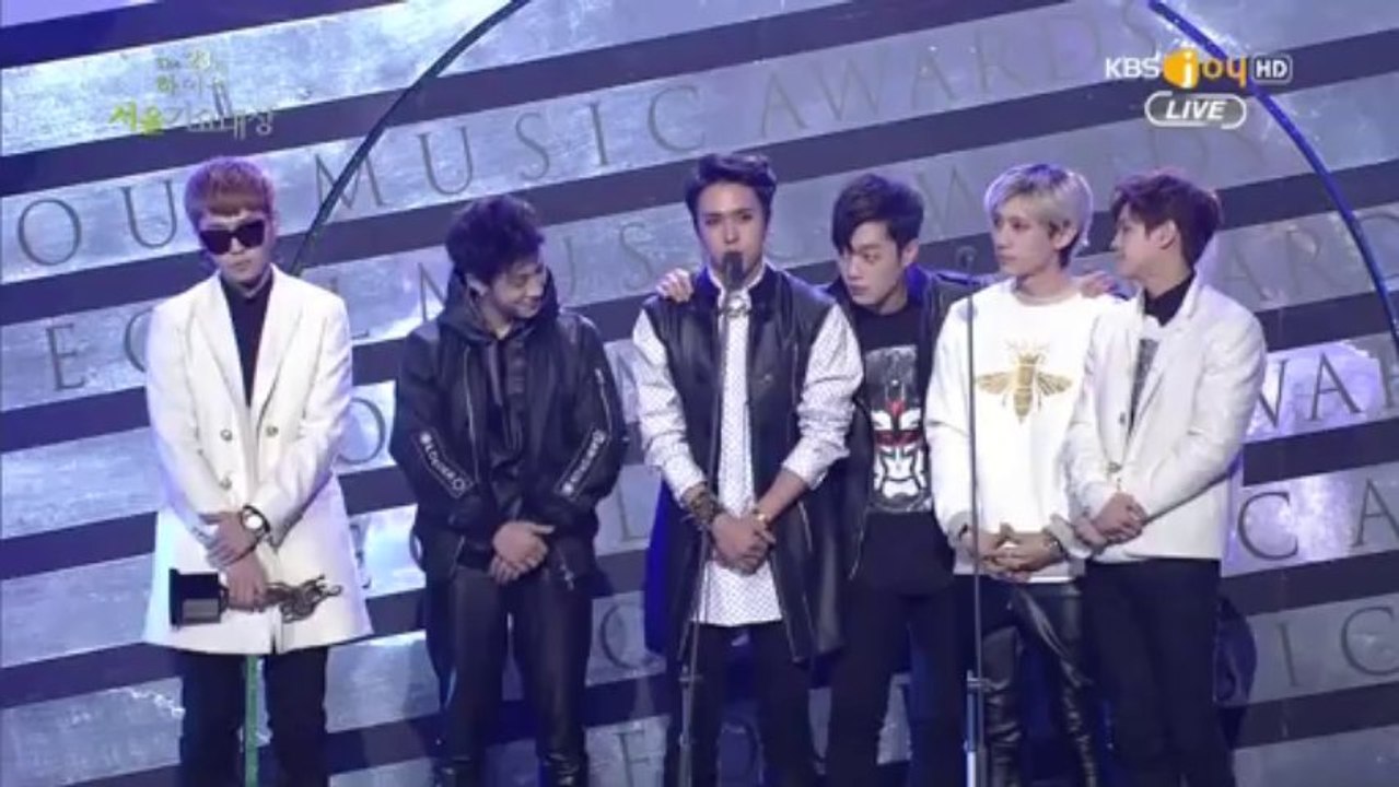140123  비스트BEAST winning Bonsang at SMA