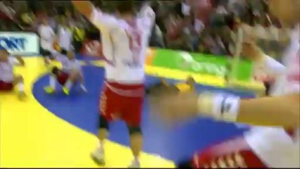 Co za lob! Hansen ośmieszył Węgrów