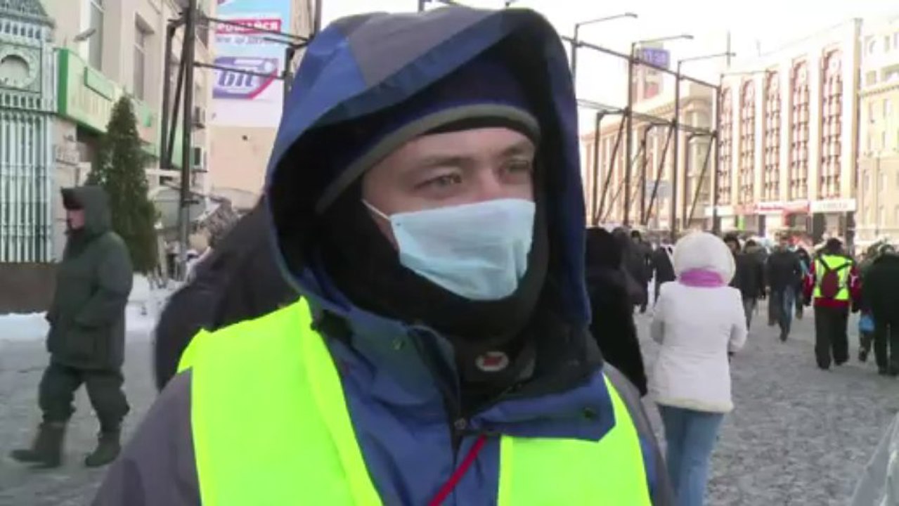 Protesters turn central Kiev into a virtual war zone