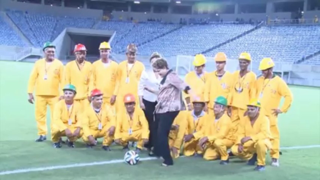 WM 2014: Fortschritte! Sieben von zwölf Stadien fertig