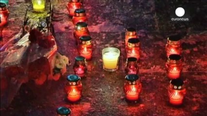 Ukrayna'da göstericiler muhalif liderleri bekliyor