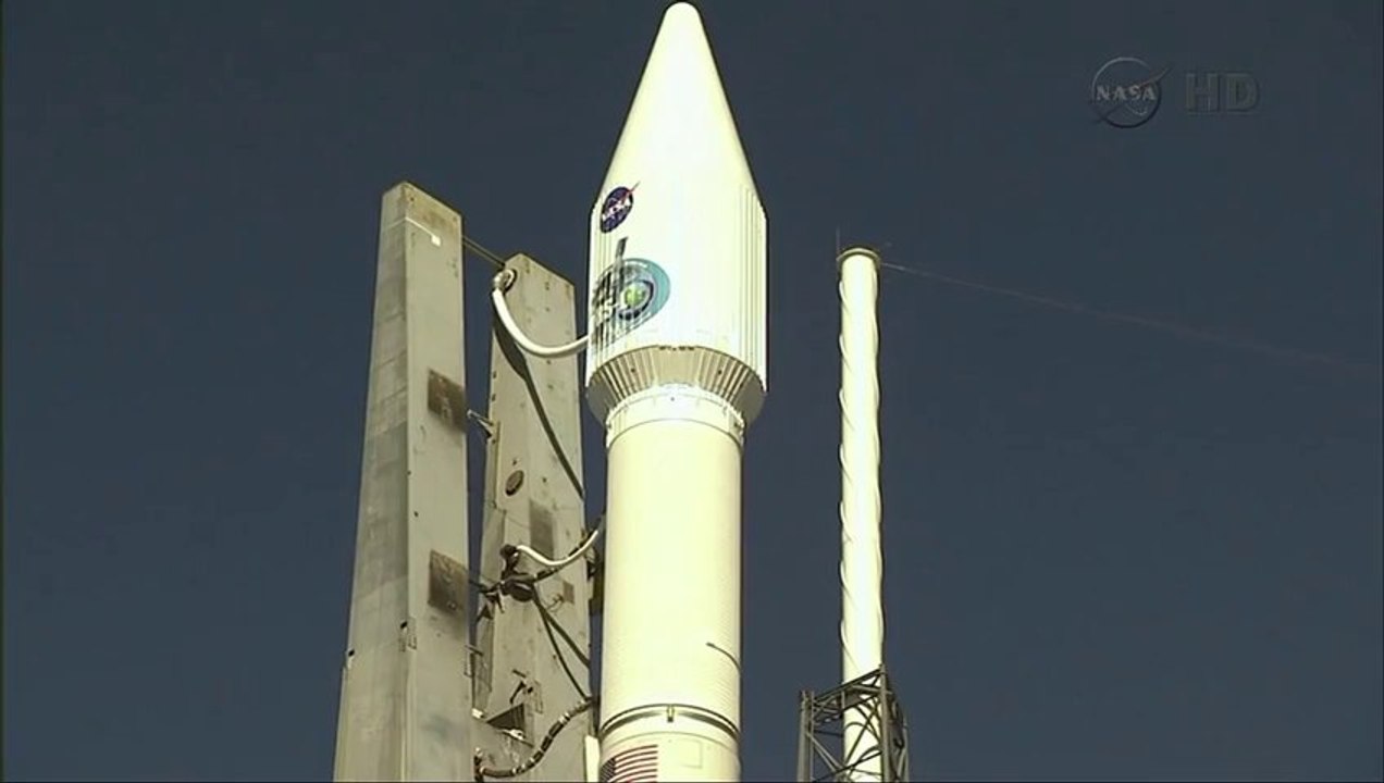 [Atlas V] Rollout of Atlas V 401 Rocket with NASA's TDRS-L Onboard