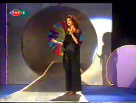 Elif GÜREŞÇİ ÇİFTÇİOĞLU-Bakmıyor Çeşm-i Siyah Feryâde