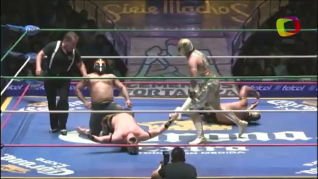 Máscara Dorada, Mistico, Valiente vs Gran Guerrero, Niebla Roja, Último Guerrero