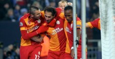 Galatasaraylı Hamit Altıntop, Golden Foot'a Aday Gösterildi