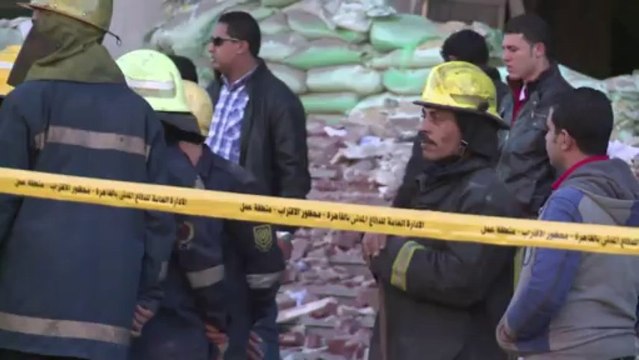 اربعة قتلى في انفجار سيارة مفخخة امام مقر للشرطة في القاهرة