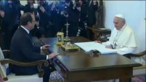 Hollande rencontre pour la première fois le pape François