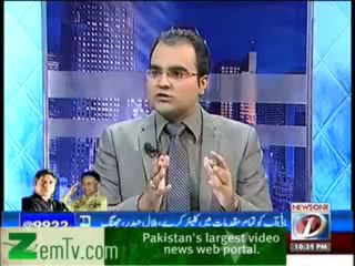 Maazrat Kay Saath (19th December 2013) Parliament Main Tamasha Kis Ne Lagaya