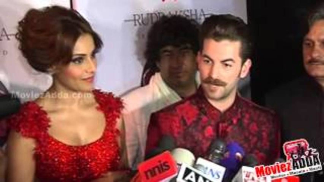 Bipasha Basu & Neil Nitin Mukesh Walks For Rohit Verma's Fashion Show !