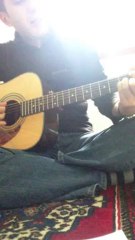 Amatör ben; şarkının adı;"meraketme" de olabilirdi.