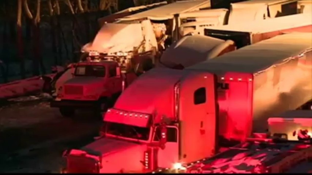 Carambolage monstre sous la neige près de Chicago