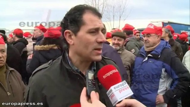 Trabajadores de la fábrica de Coca-Cola protestan por ERE