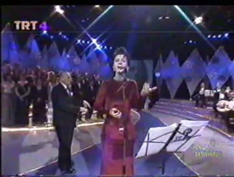 Elif GÜREŞÇİ ÇİFTÇİOĞLU-Bensiz Ey Gül Gülşen-i Âlemde Mey Nûş Eyleme