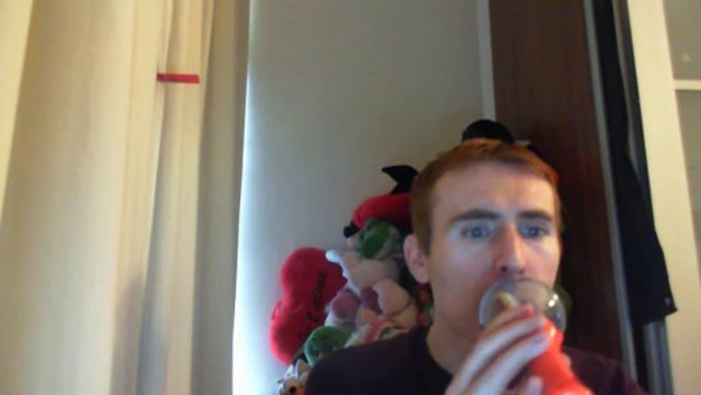 Wiwi égratigne y'a rien de Kery James & Niro