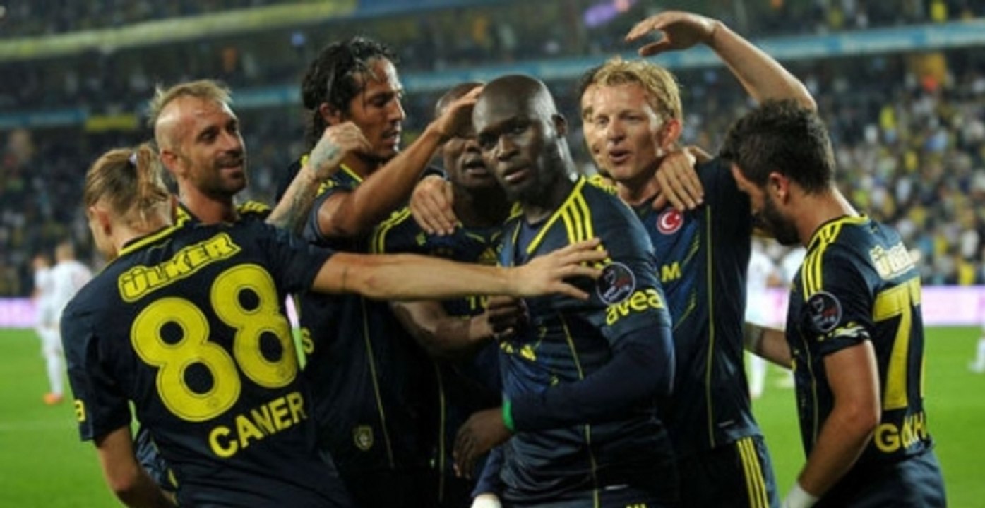 Fenerbahçe'de Yobo, Serdar ve Kadlec Gönderiliyor