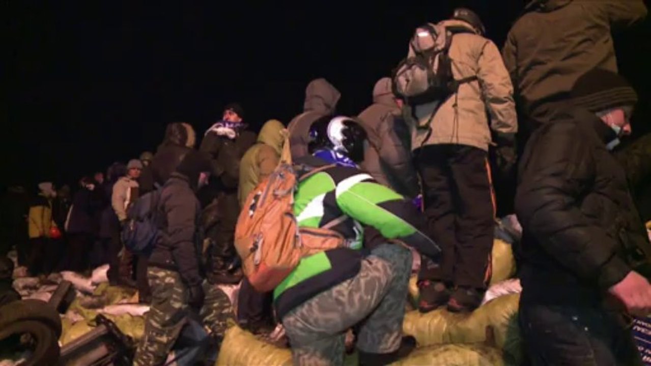 Ukrainian opposition leaders call for peaceful protests