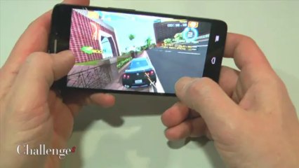 L'Idol X, le smartphone bluffant d'Alcatel OneTouch
