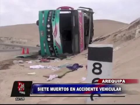Arequipa: accidente de carretera deja 7 muertos y más de 30 heridos