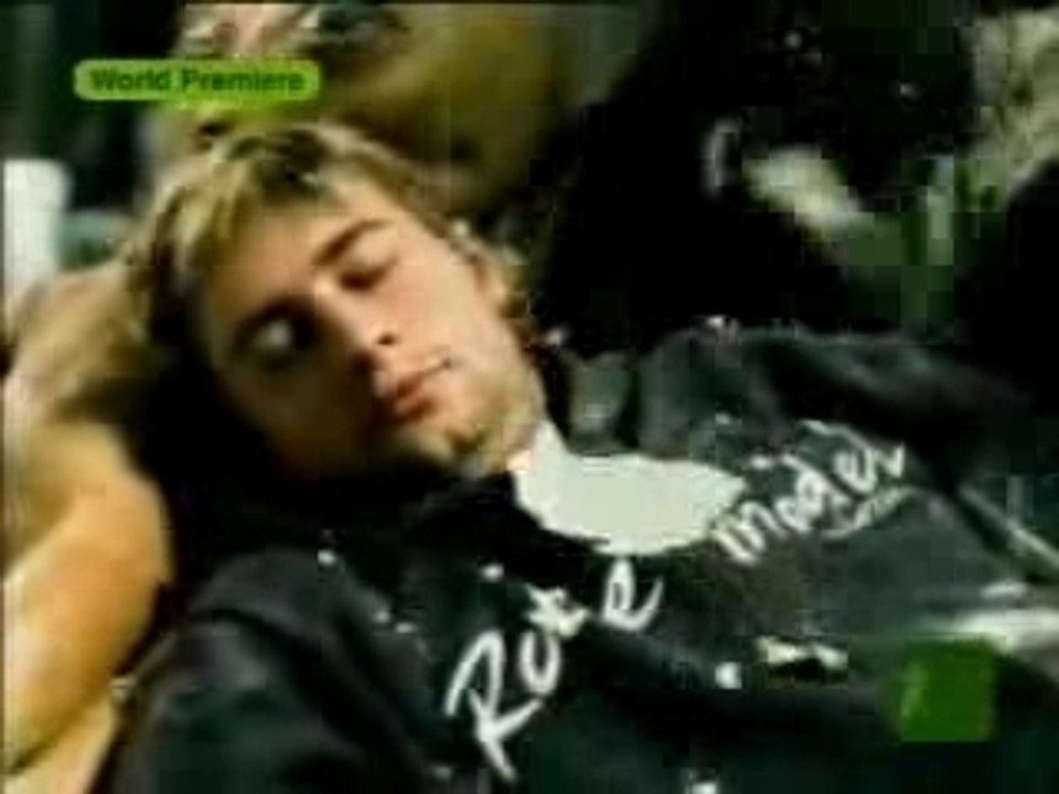 Simple Plan - addicted