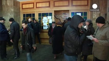 Ianukovich promette rimpasto di governo e modifiche alle leggi anti-protesta