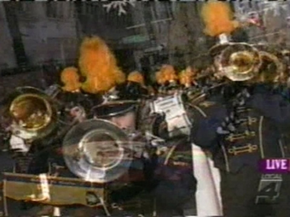 Parade_high