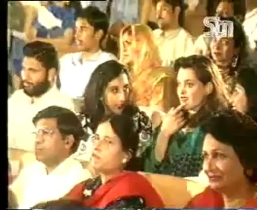 Kuch Loag Roth Kar Bhi - Sajjad Ali