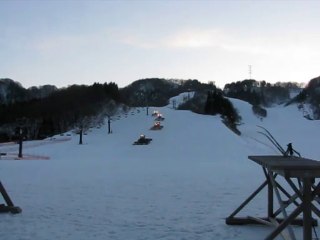 今庄３６５　ナイター前ゲレンデ整備風景