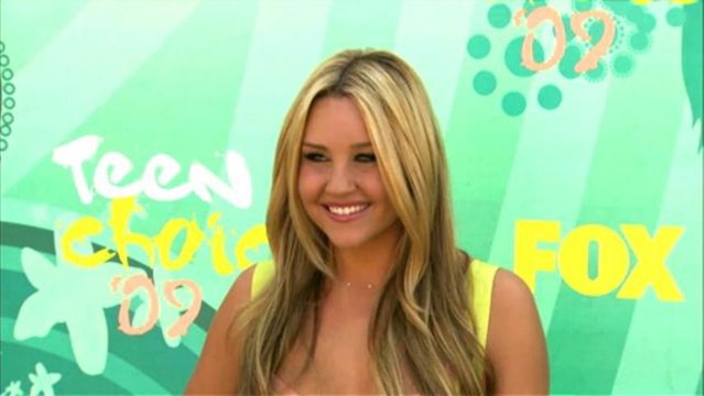 Amanda Bynes Excels at Fitness Retreat